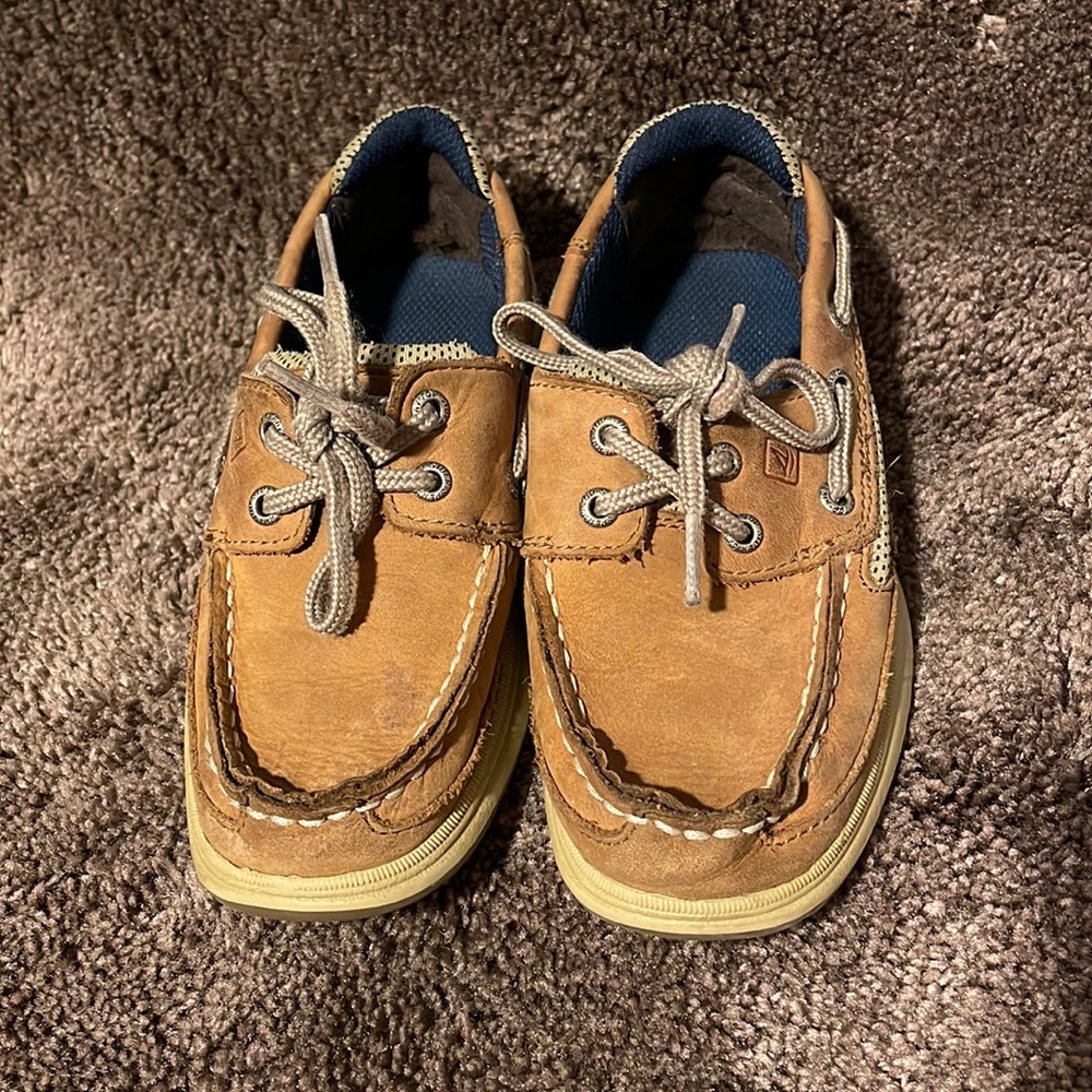 Children Sperrys